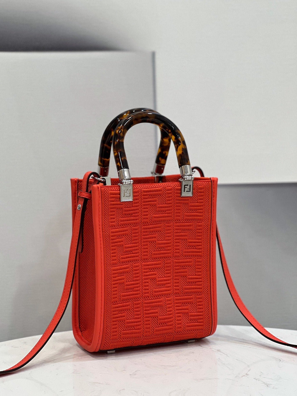 Fendi Mini Sunshine Shopper 18cm Red
