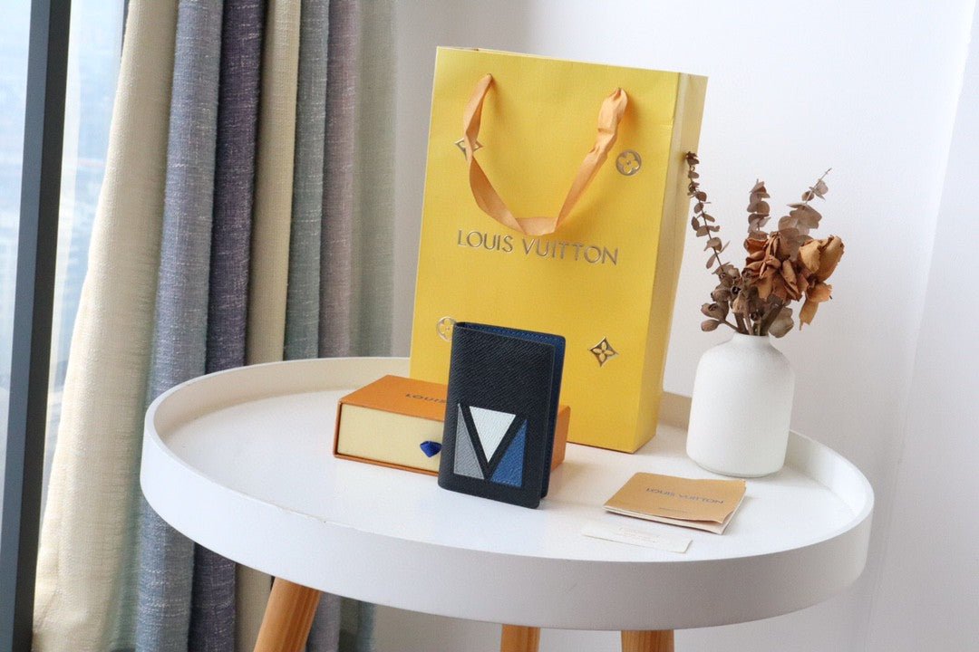 Louis Vuitton Pocket Organizer 11cm