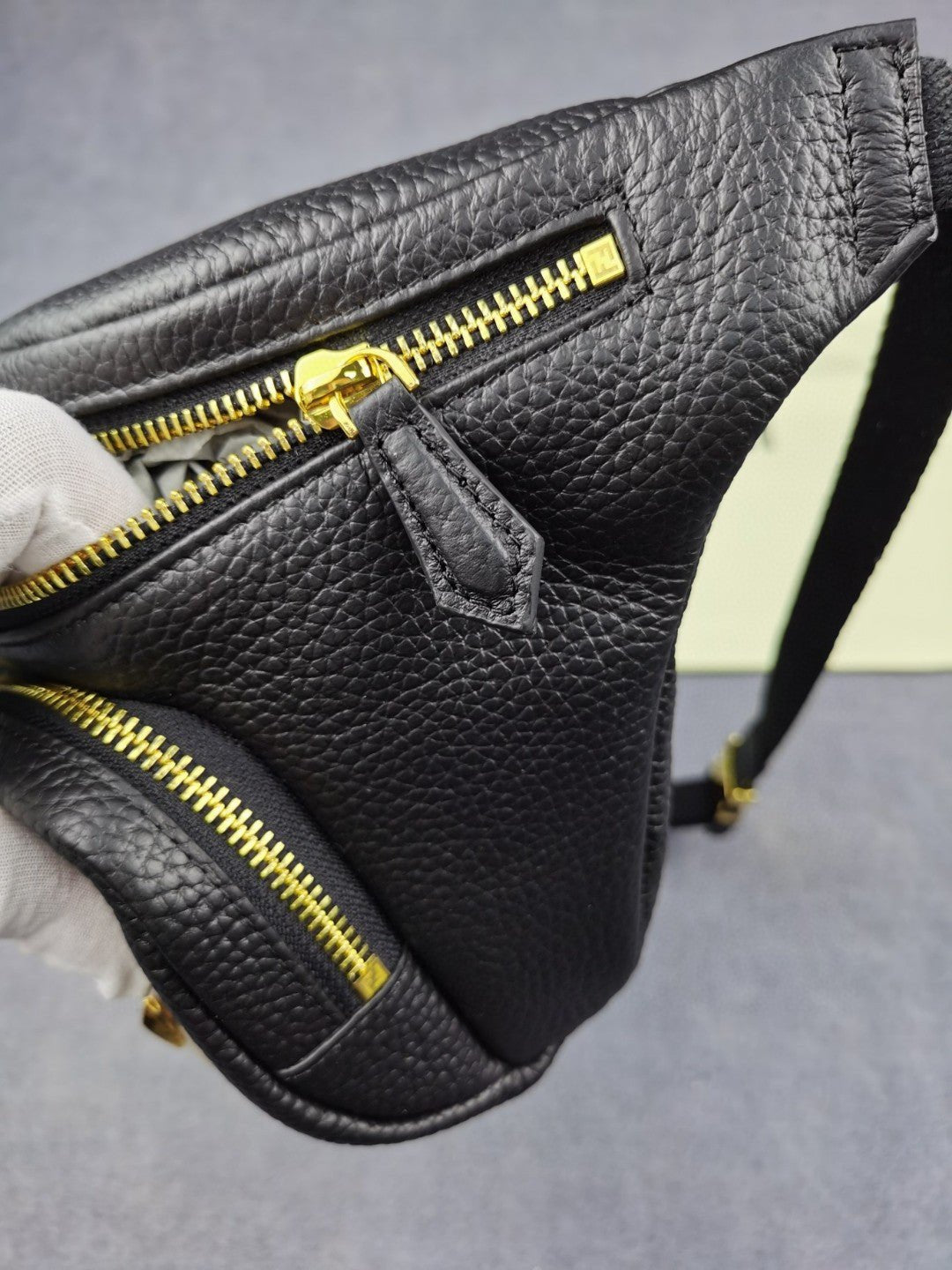 Fendi Belt Bag 18cm Black
