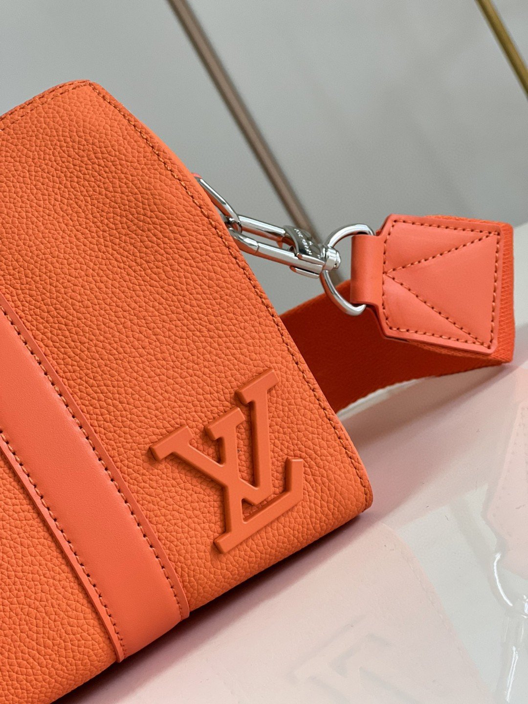 Louis Vuitton City Keepall 27cm