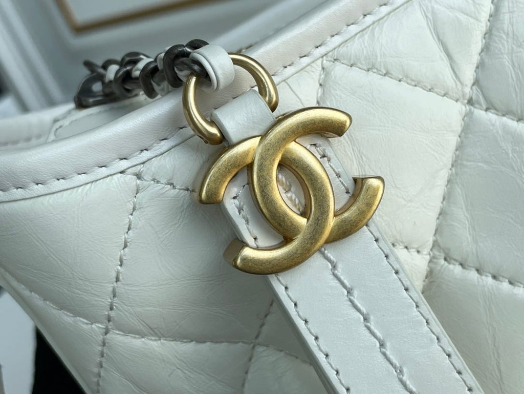 Chanel CO-CO Gabrielle Hobobag 20cm White