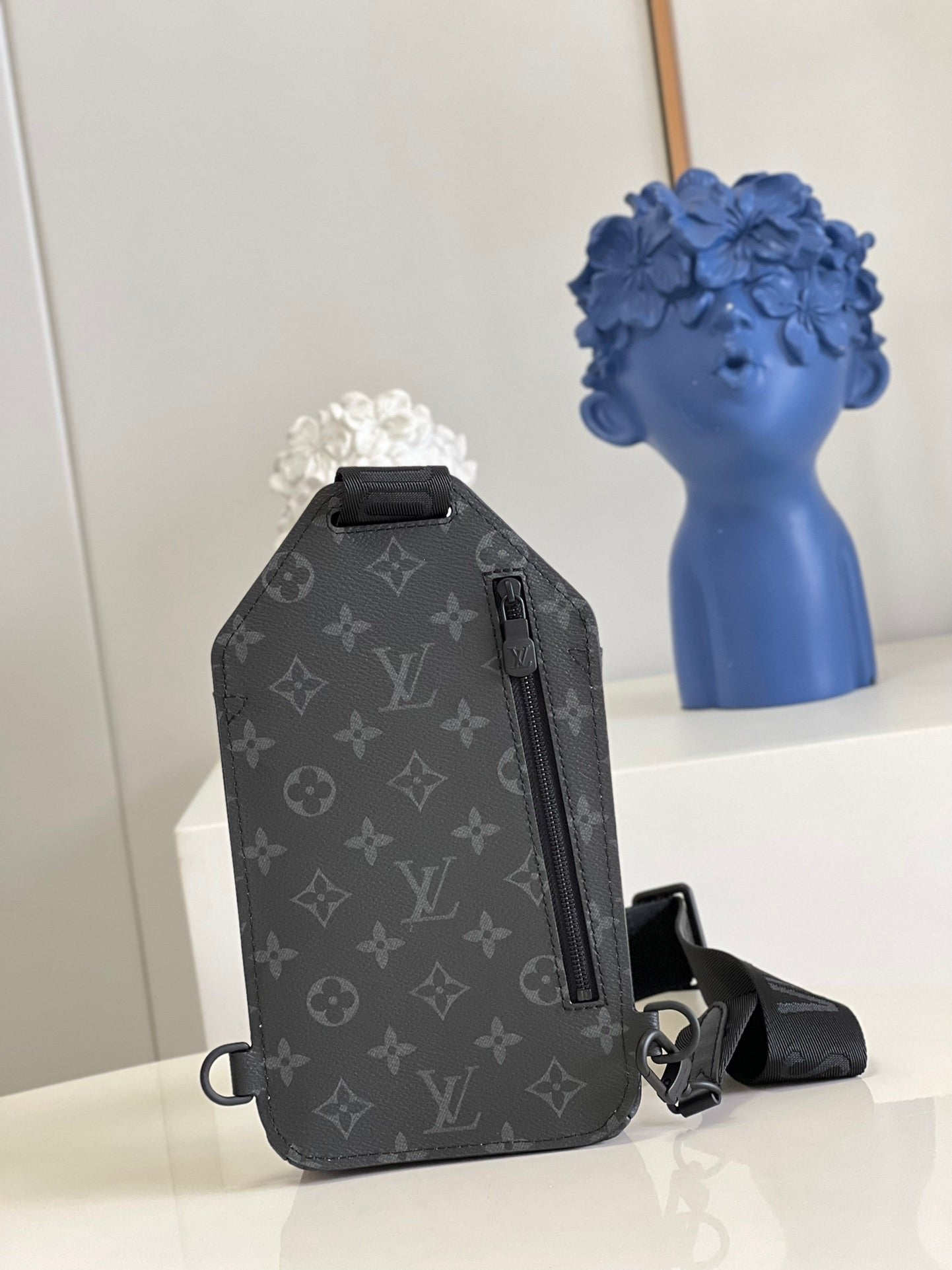 Louis Vuitton Saumur Sling Bag 18cm Black