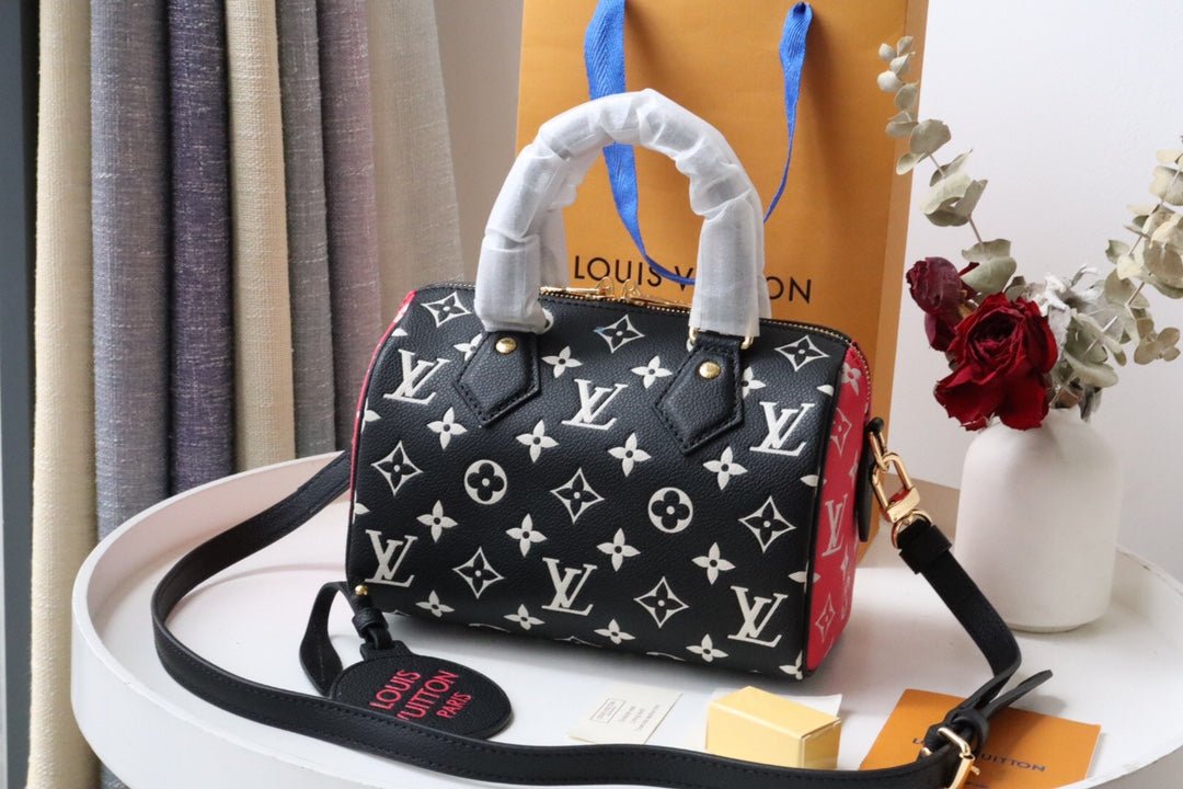 Louis Vuitton Speedy Bandoulière 20