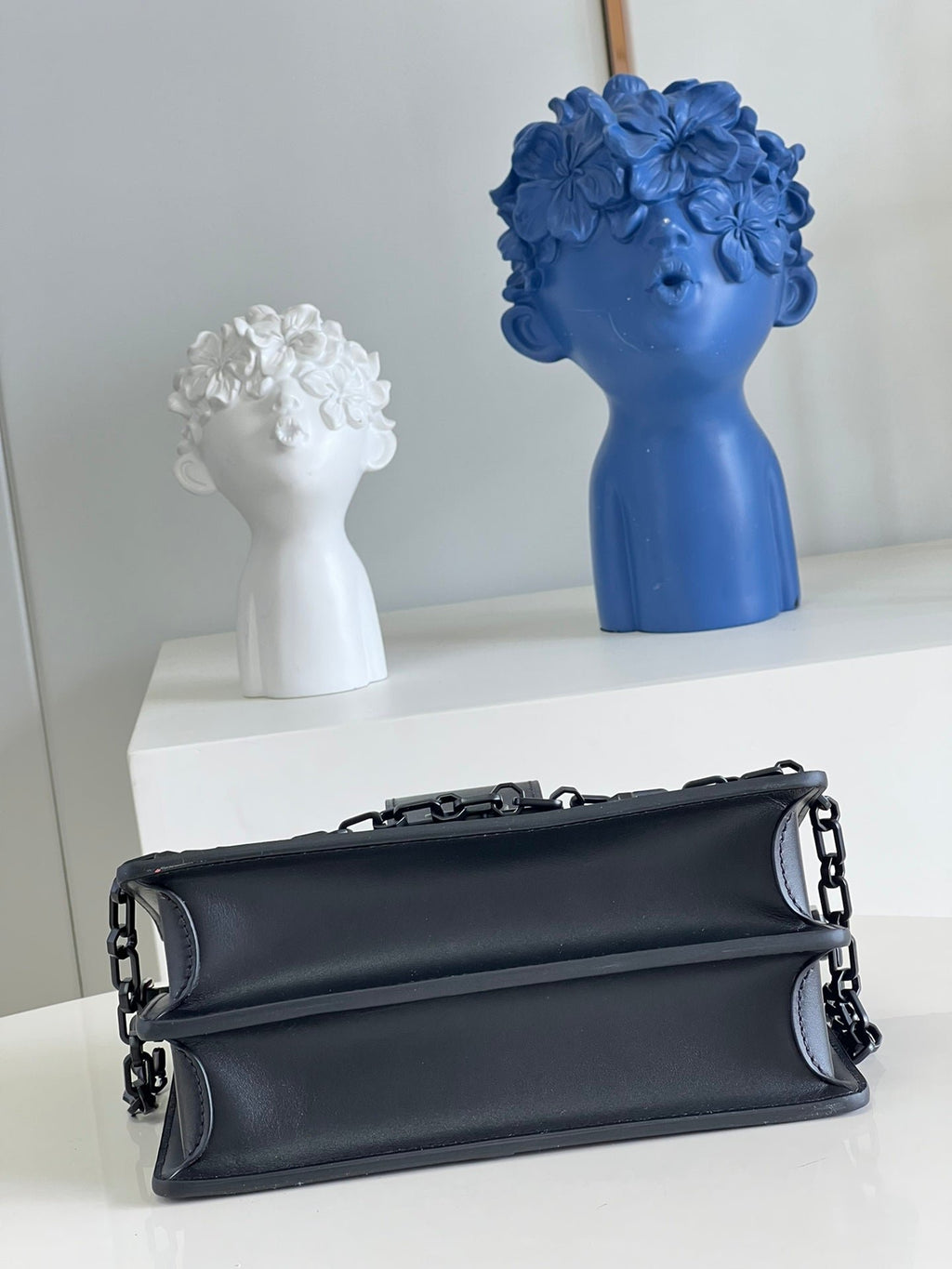 Louis Vuitton Limited Dauphine MM Bags By Nicolas Ghesquière With Monogram Lace Black For Women 25cm