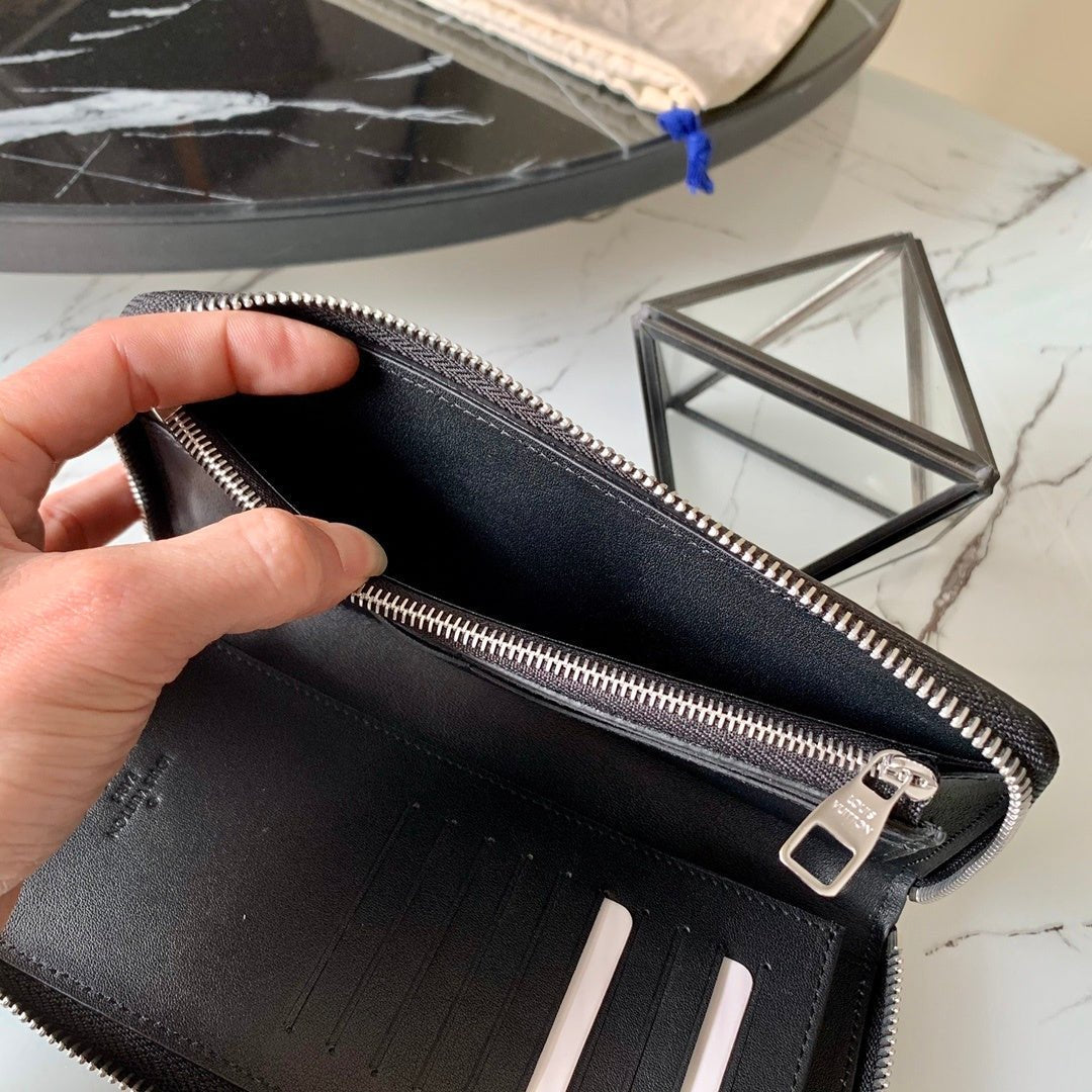 Louis Vuitton Taurillon Clutch Wallet 20cm Black