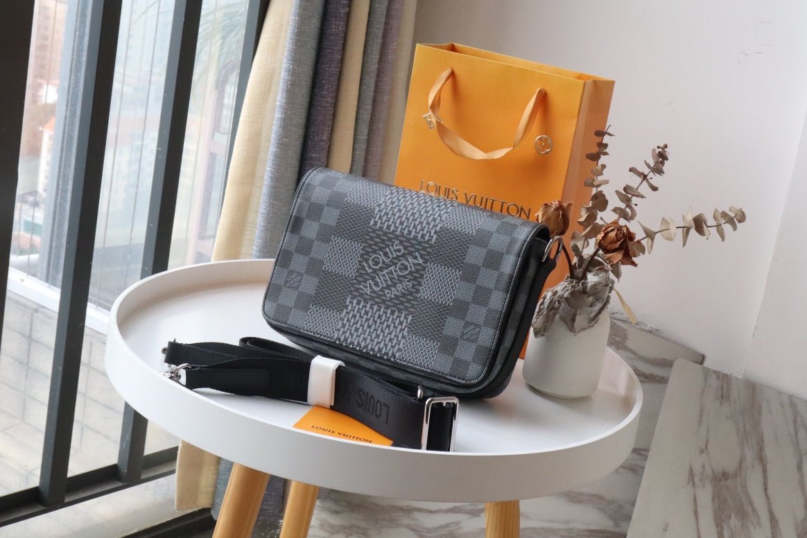 Louis Vuitton N50013 Studio Messenger 24cm