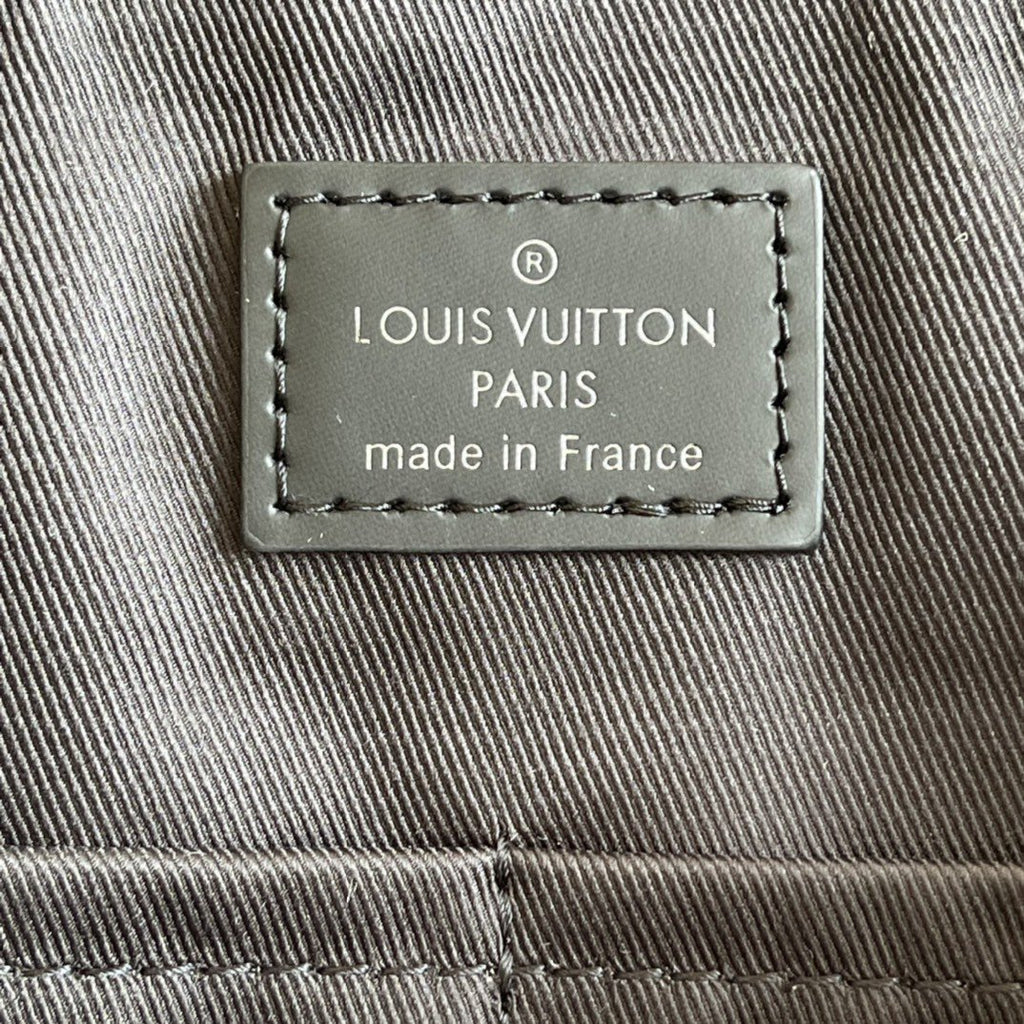 Louis Vuitton Christopher Messenger Bag Damier Graphite 33cm