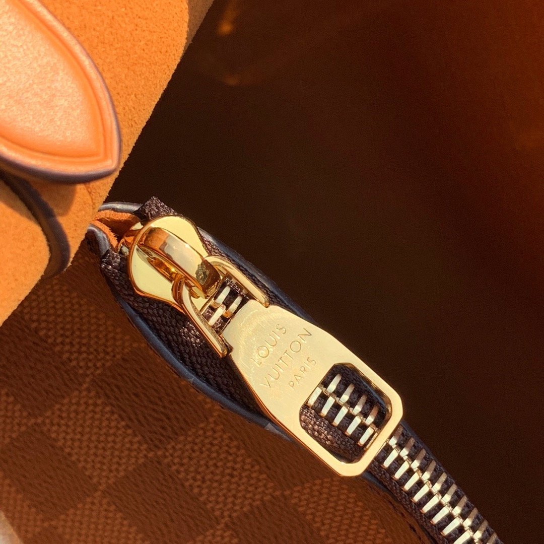 Louis Vuitton NeoNoe Bucket Bag MM Damier Azur Canvas Spring/Summer Collection N50042 Orange