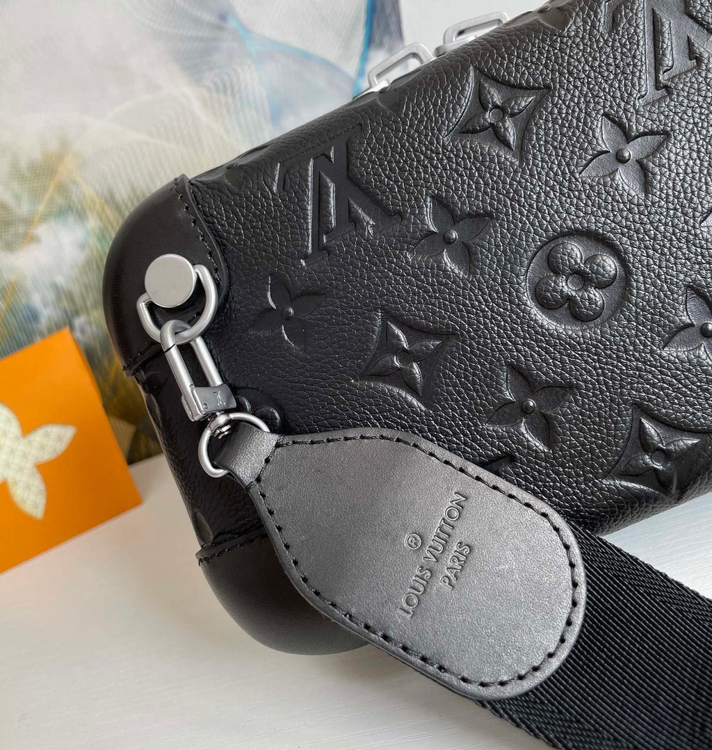 Louis Vuitton M45579 Horizon Clutch 21cm Full Black