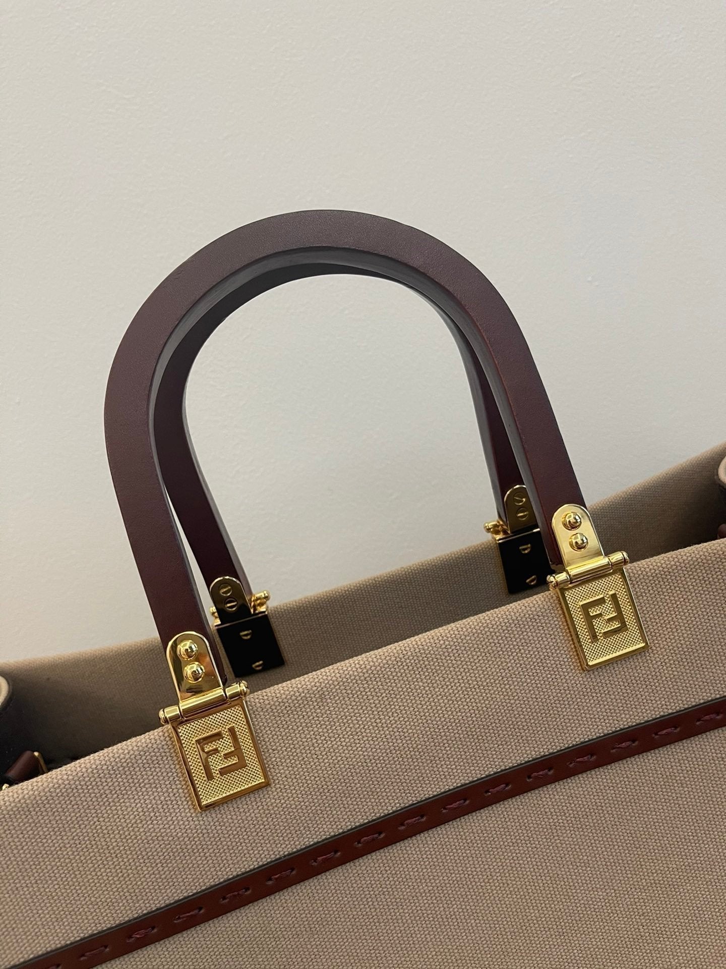 Fendi Tote Bag 35cm Beige