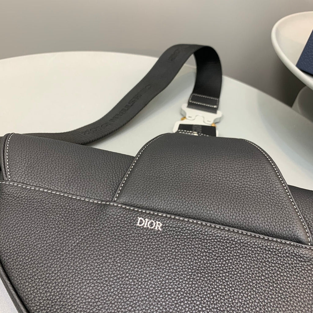 Christian Dior Saddle Bag Black Ultramatte Calfskin 29 cm