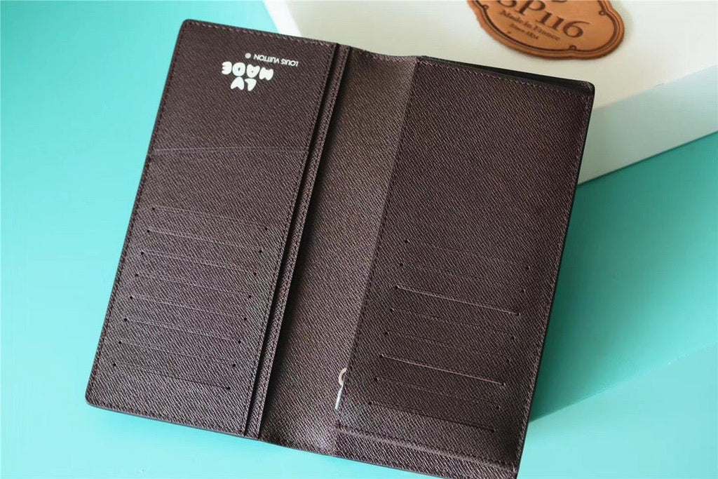 Louis Vuitton M81008 Brazza Wallet 19cm
