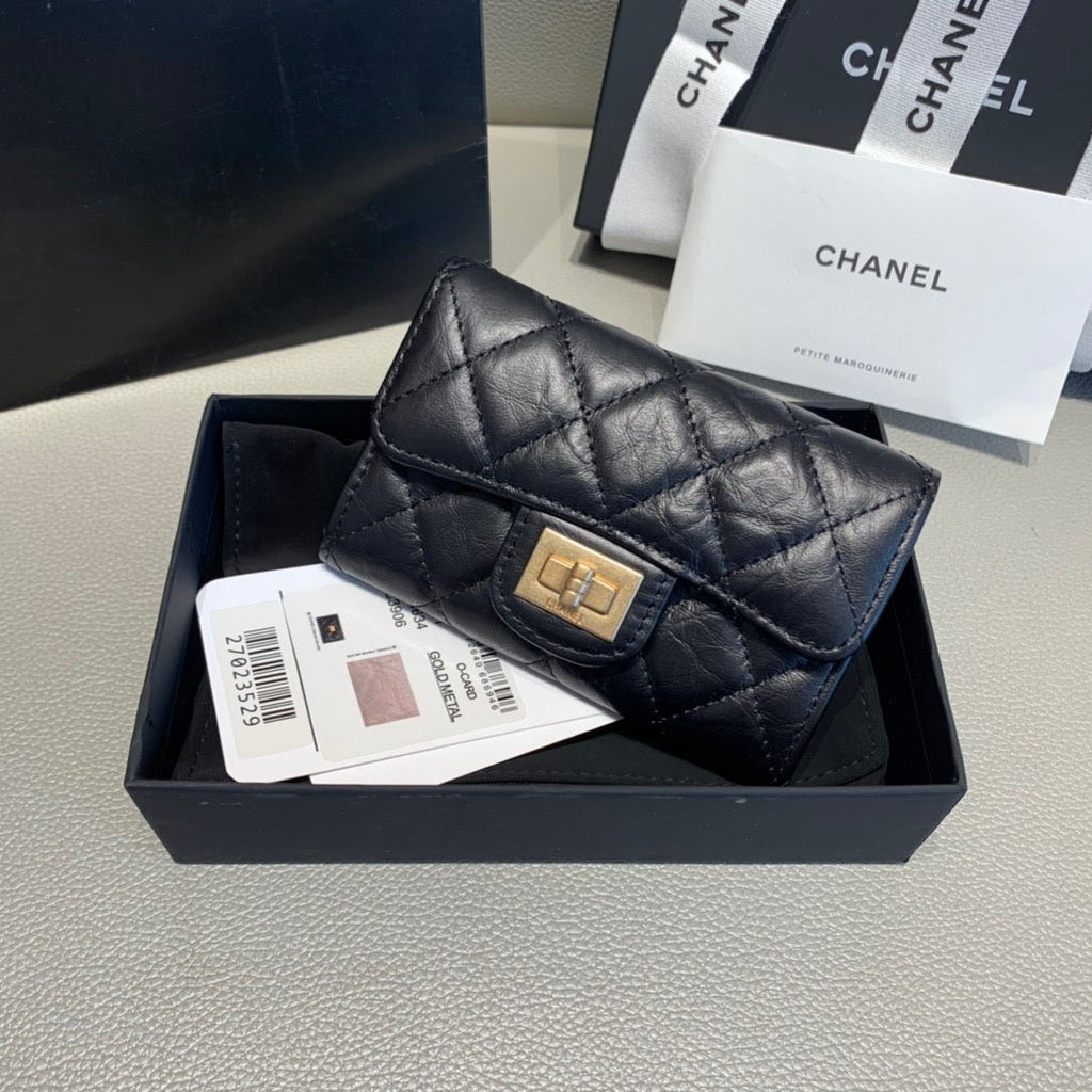 Chanel Diamond Wallet 11cm Black