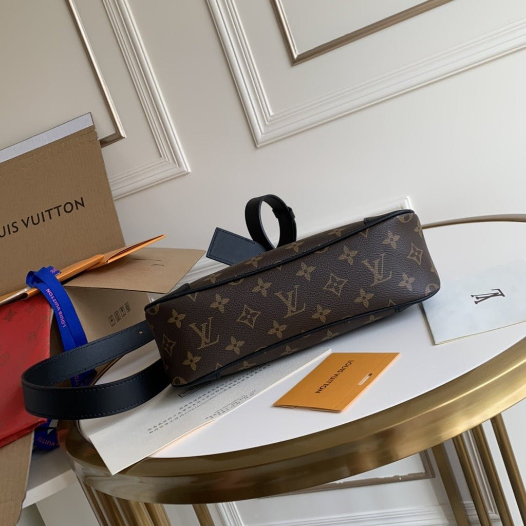 Louis Vuitton Odeon PM Monogram Canvas 28cm Black