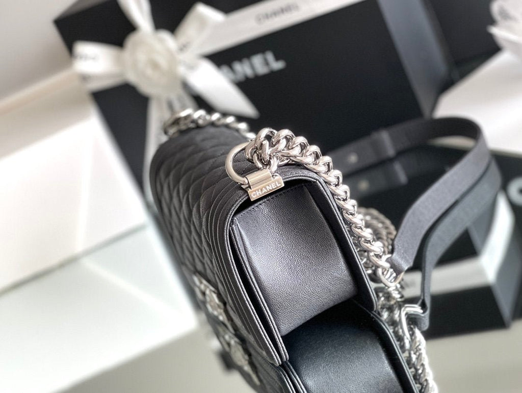 Chanel Mini Classic Flapbag 20cm Black