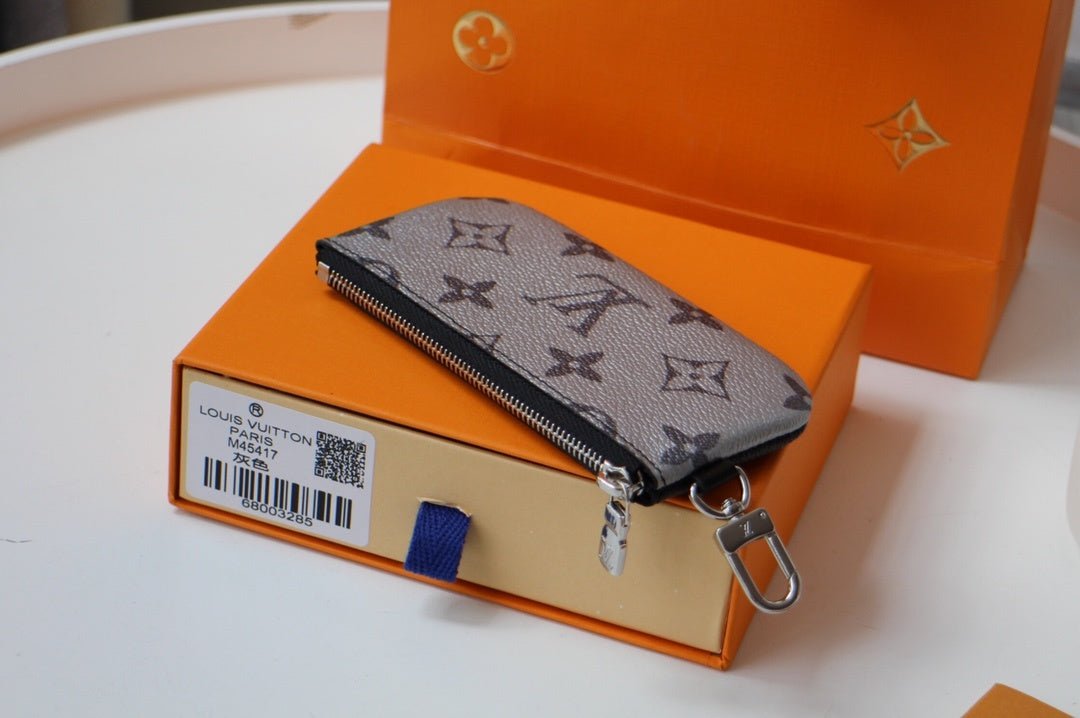 Louis Vuitton Monogram Clutch Bag 12cm Grey