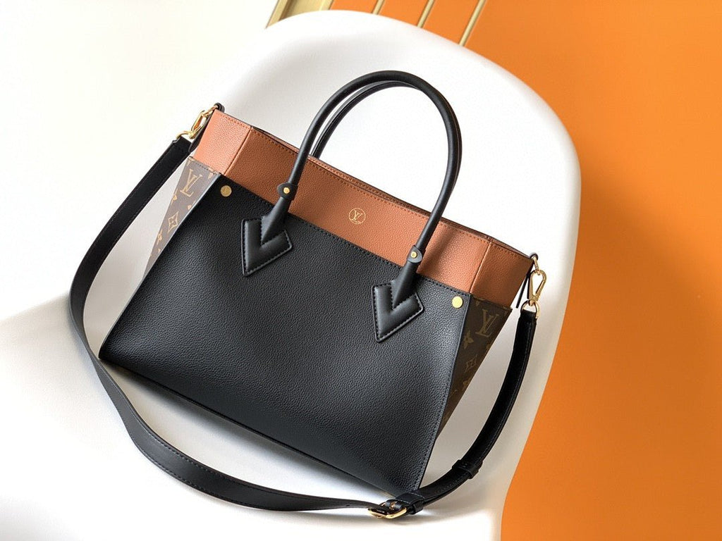 Louis Vuitton M57728 On My Side PM 30cm Black