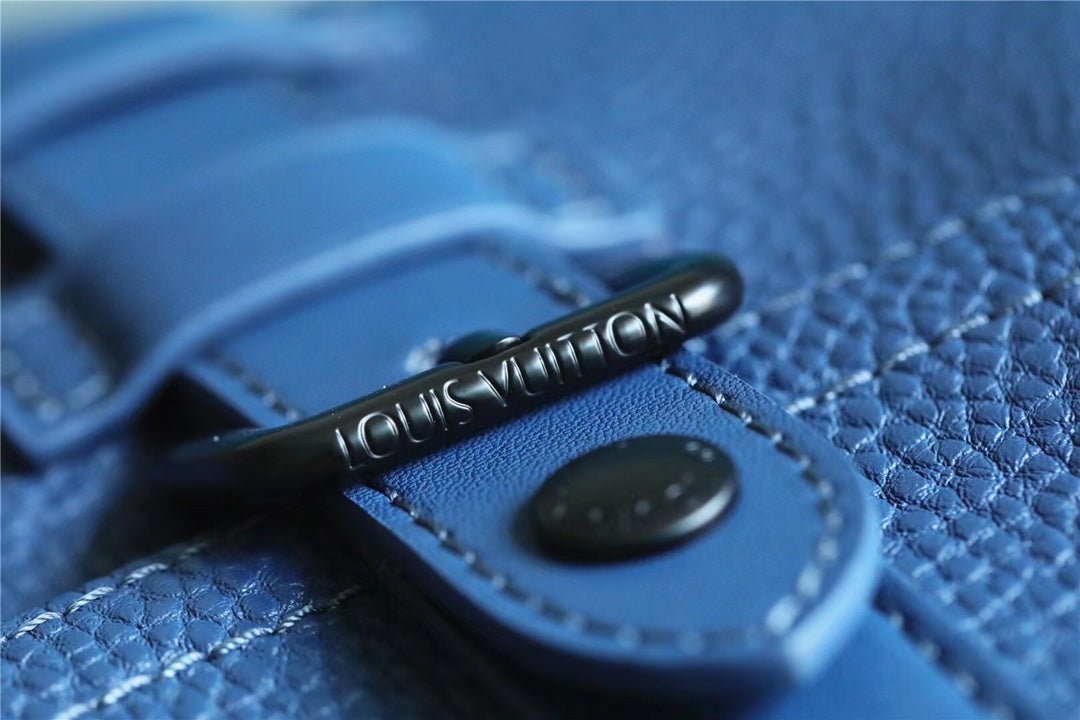 Louis Vuitton Christopher XS 20cm Blue
