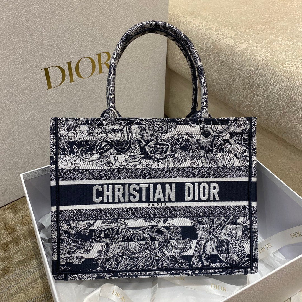Christian Dior Medium Book Tote 36cm