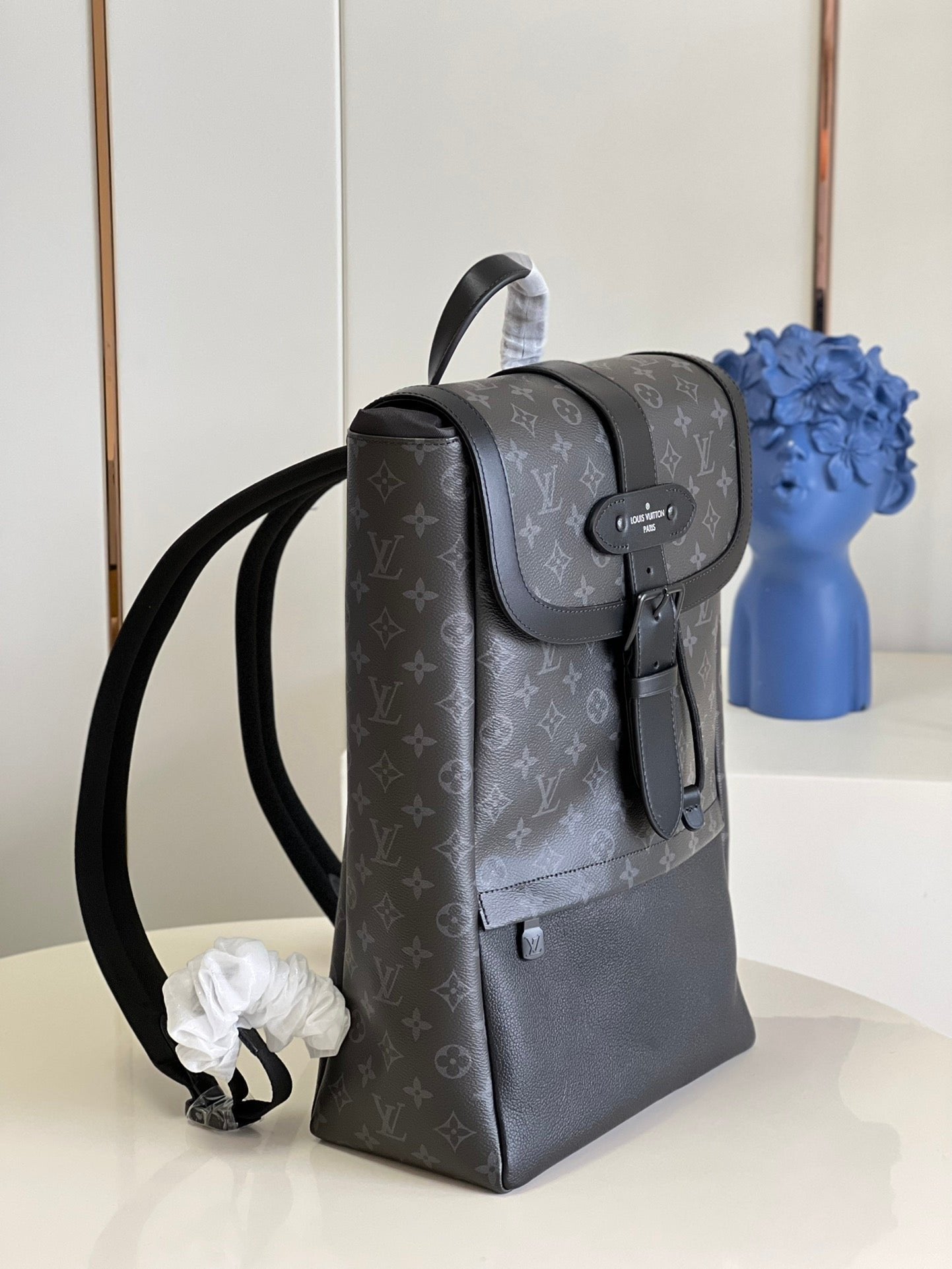 Louis Vuitton Saumur Backpack 42cm Black