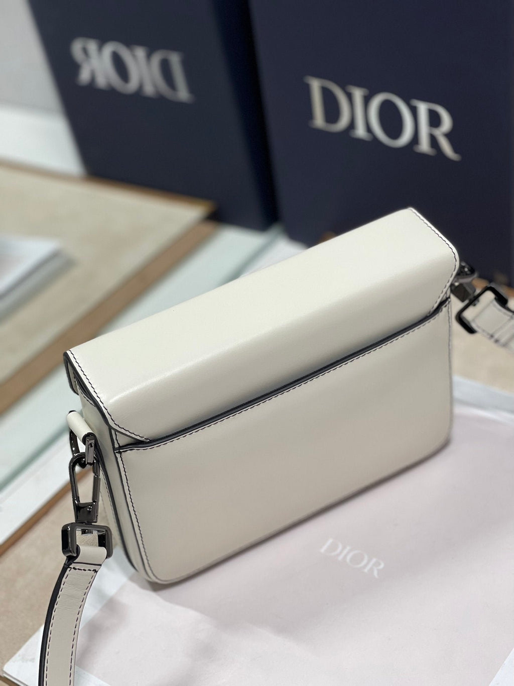 Christian Dior Paris Bag 19cm White