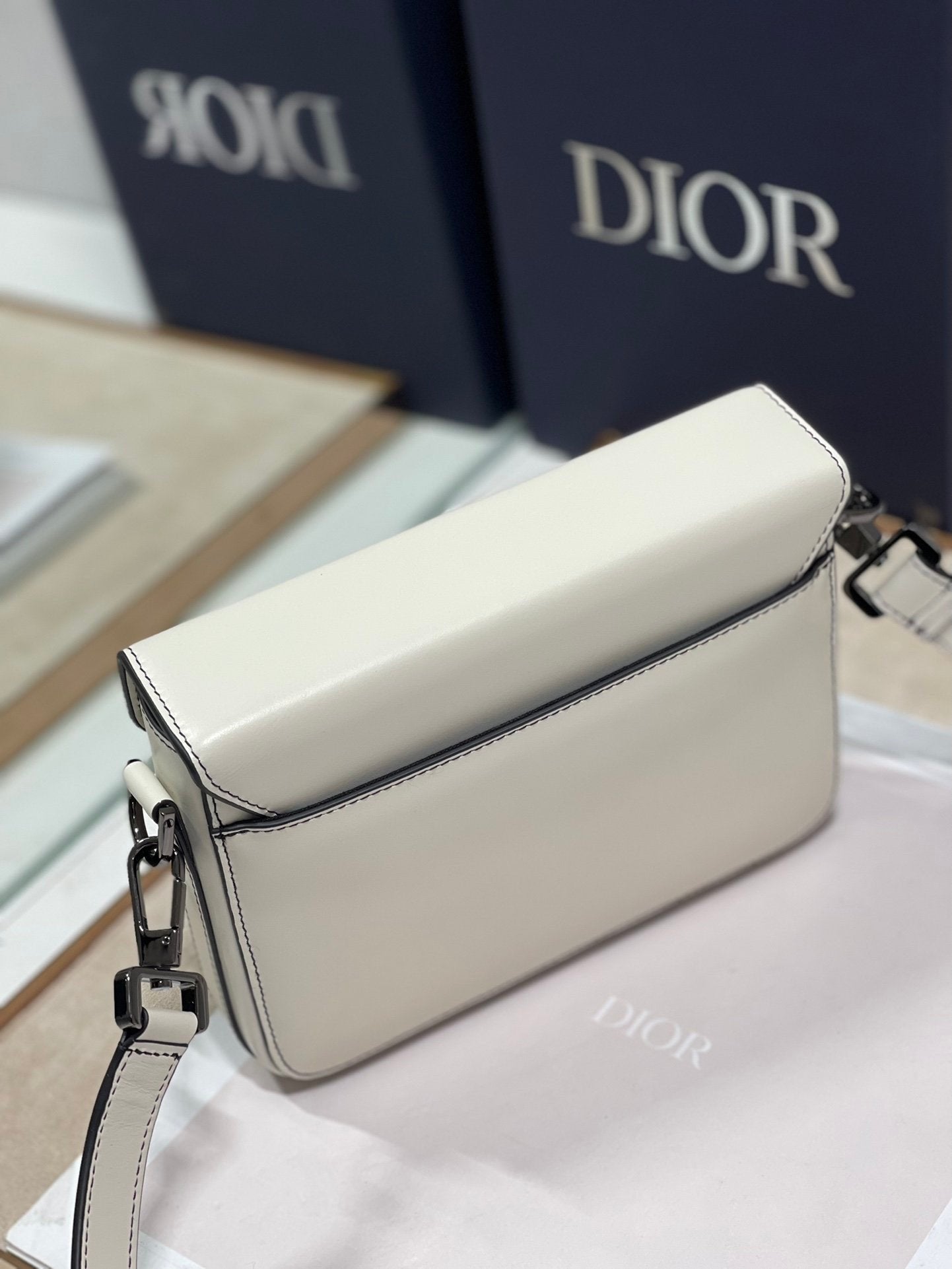 Christian Dior Paris Bag 19cm White