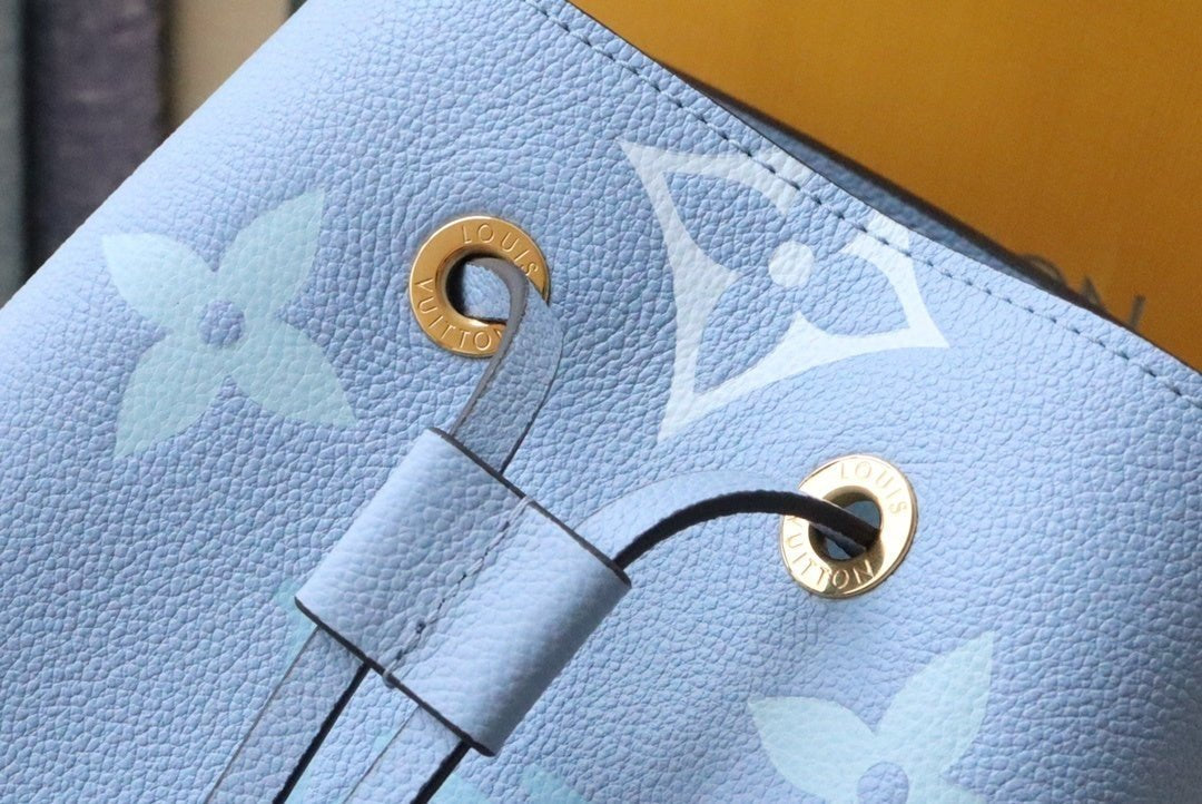 Louis Vuitton Neo Noe BB 20cm Blue