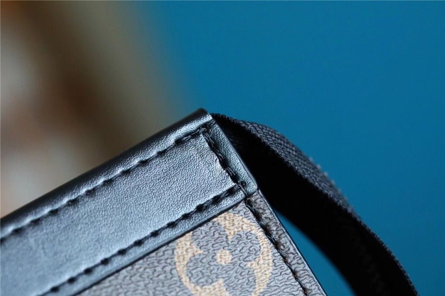Louis Vuitton Pochette Voyage MM LV Rubber Monogram Canvas Brown For Men, Men’s Travel Accessories 27cm LV M80792