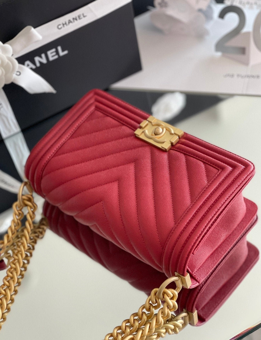 Chanel Medium Classic Flapbag 25cm Red