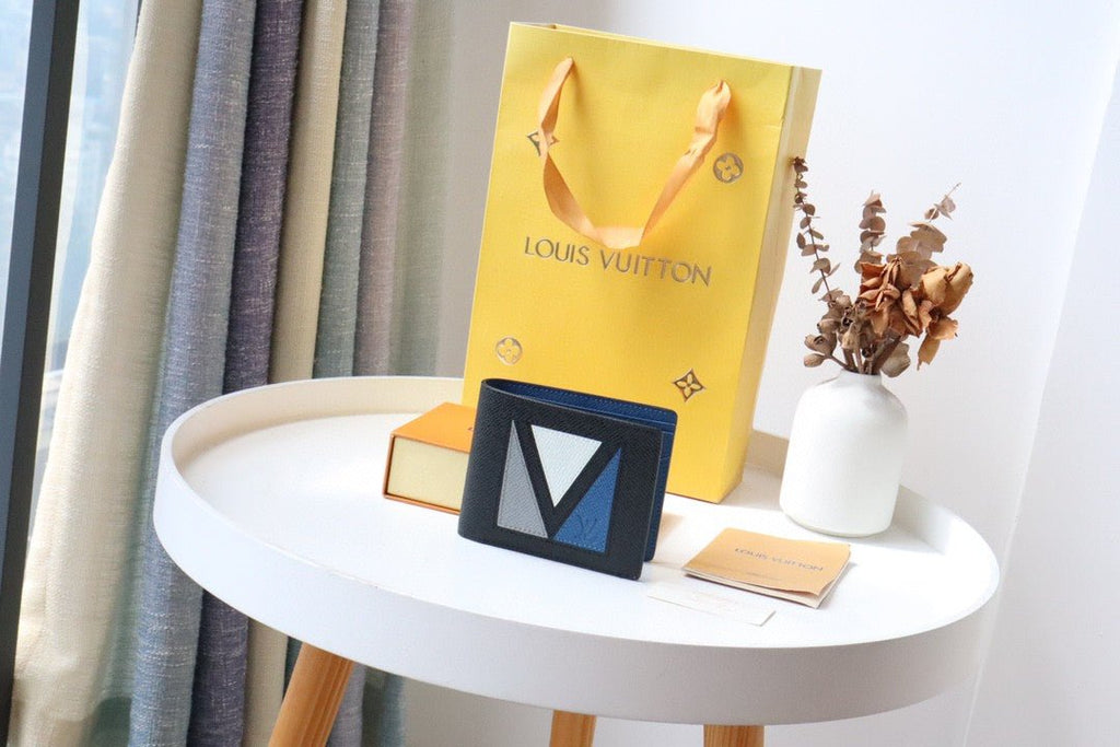 Louis Vuitton Multiple Wallet 12cm