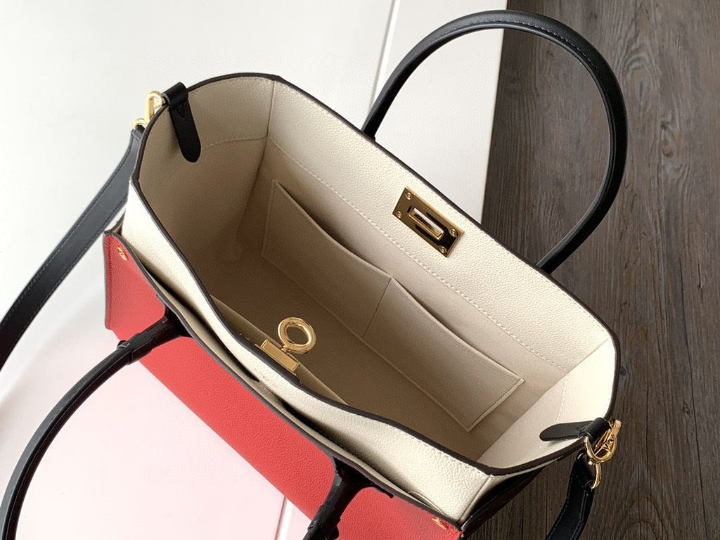 Louis Vuitton M57728 On My Side PM 30cm Red