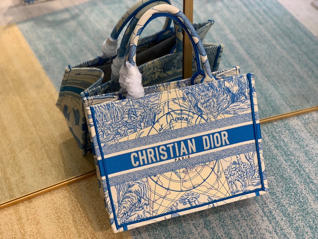 Christian Dior Book Tote 37cm Blue