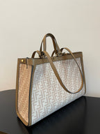 Fendi Peekaboo X-tote Bag 41cm Beige
