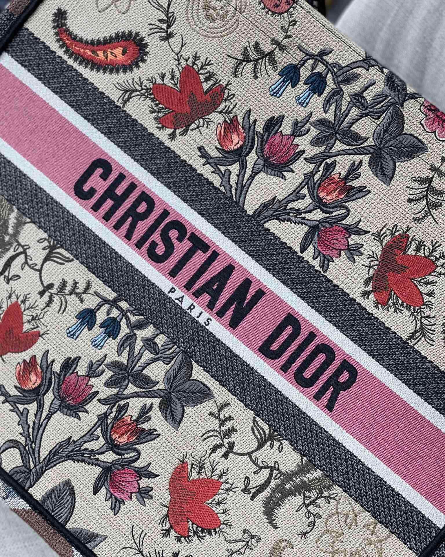 Christian Dior Multicolor Book Tote Flowers Embroidery 42cm