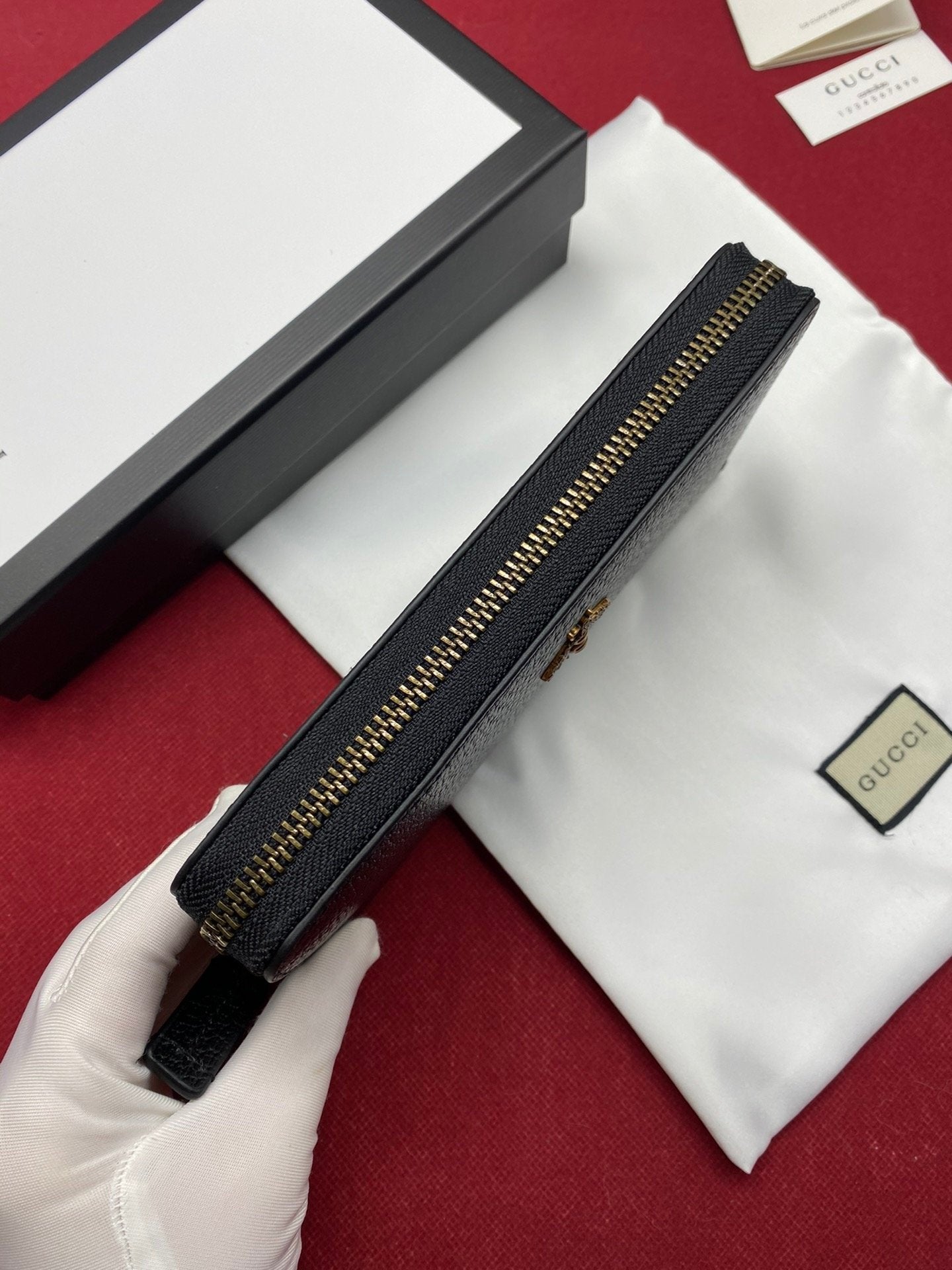 Bee Detailed Hammered Leather Black Clutch 19cm