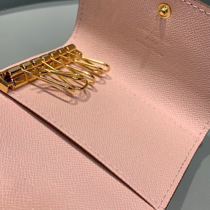 Louis Vuitton 6 Key Holder Damier 10cm Cream