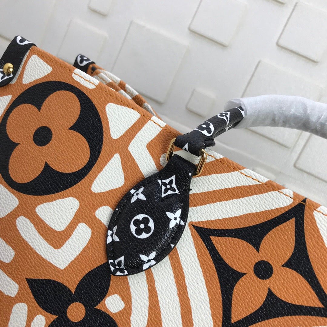 Louis Vuitton On The Go GM Tote Bag 41 cm, Orange