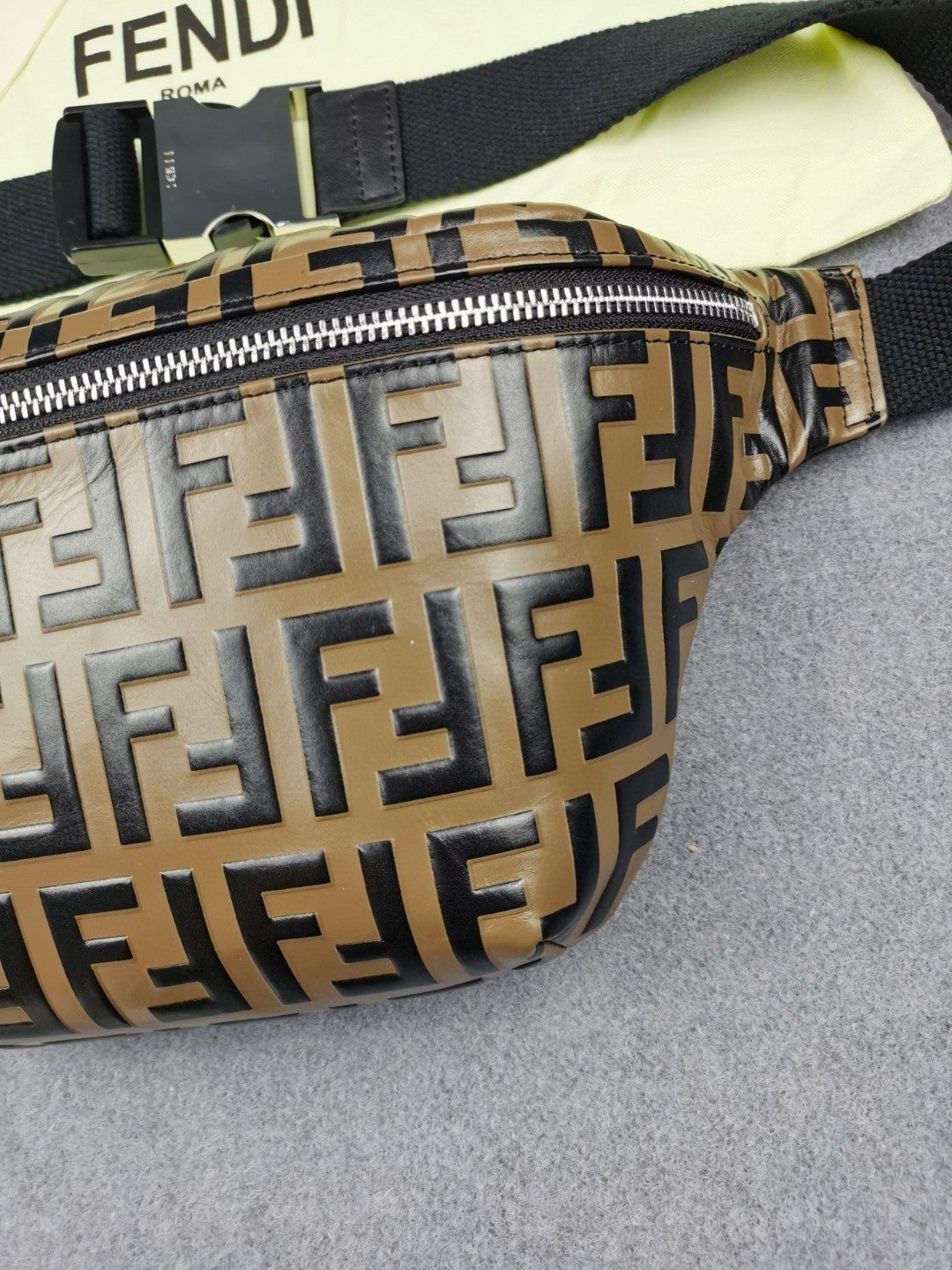 Fendi Belt Bag 18cm Brown