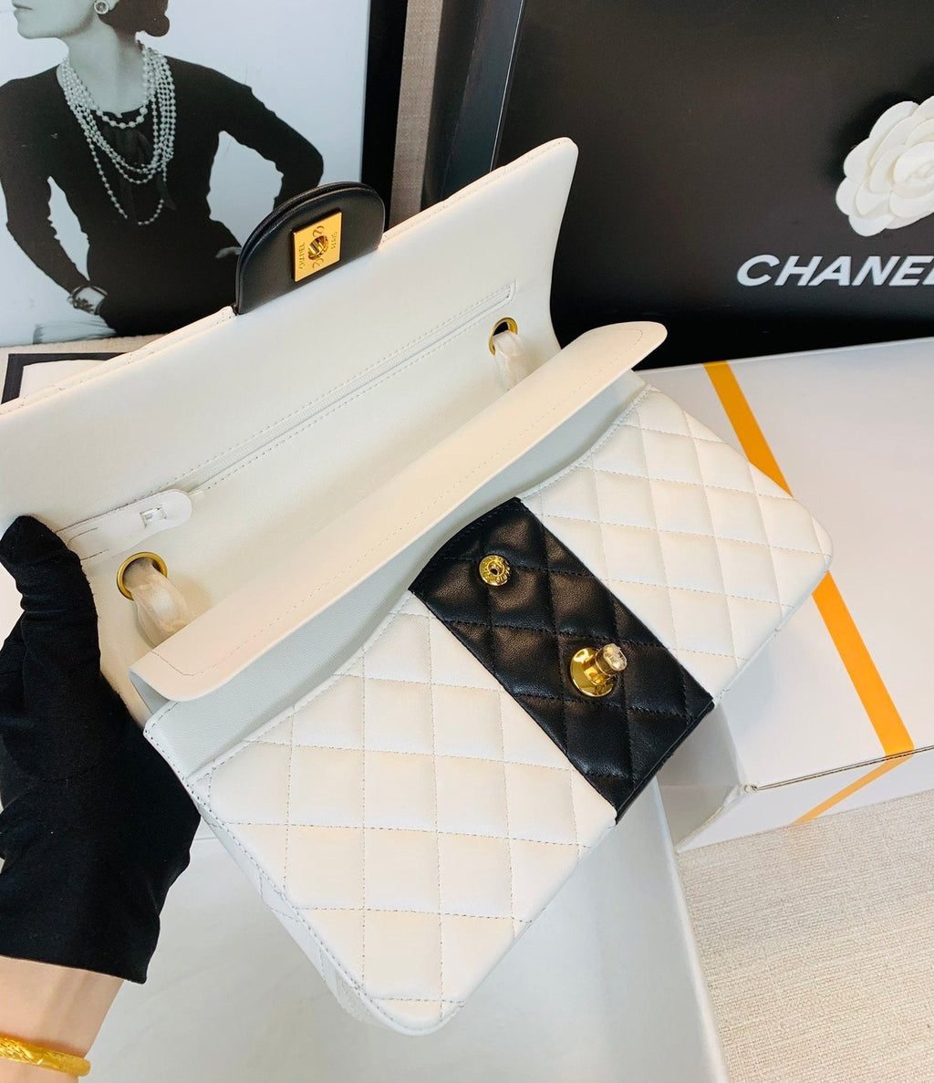 Chanel Mini Flap Bag 20cm White