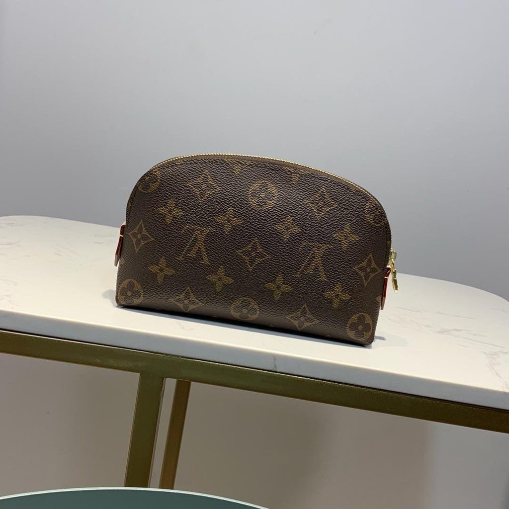 Louis Vuitton Cosmetic Pouch 19cm Brown