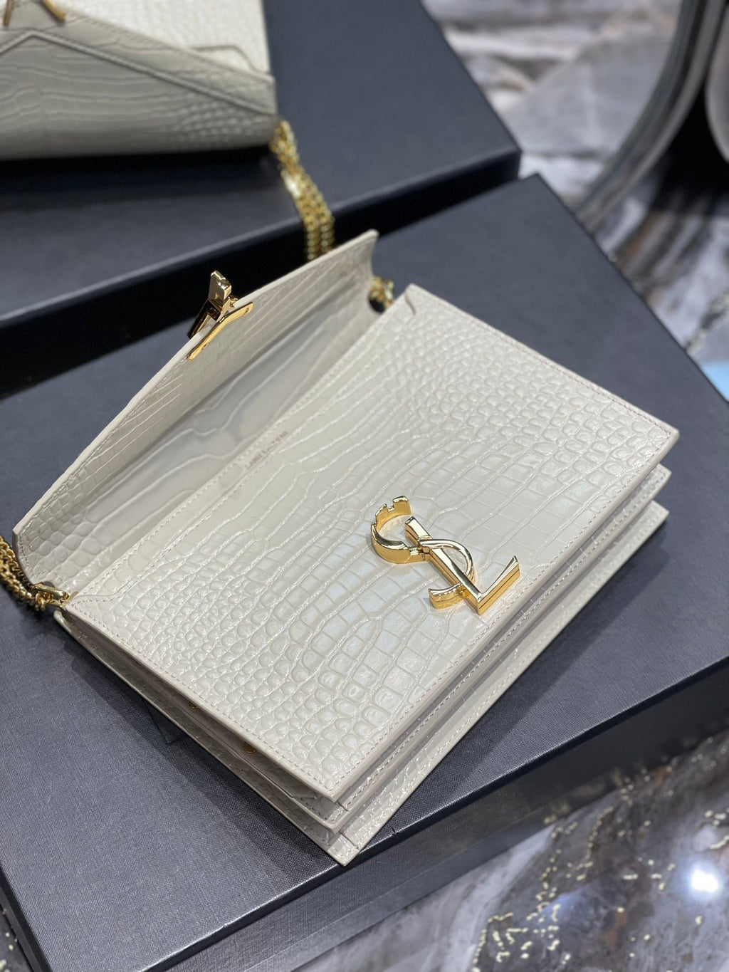 Saint Laurent Cassandra Medium Chain Bag In Grain De Poudre Embossed 22cm Beige