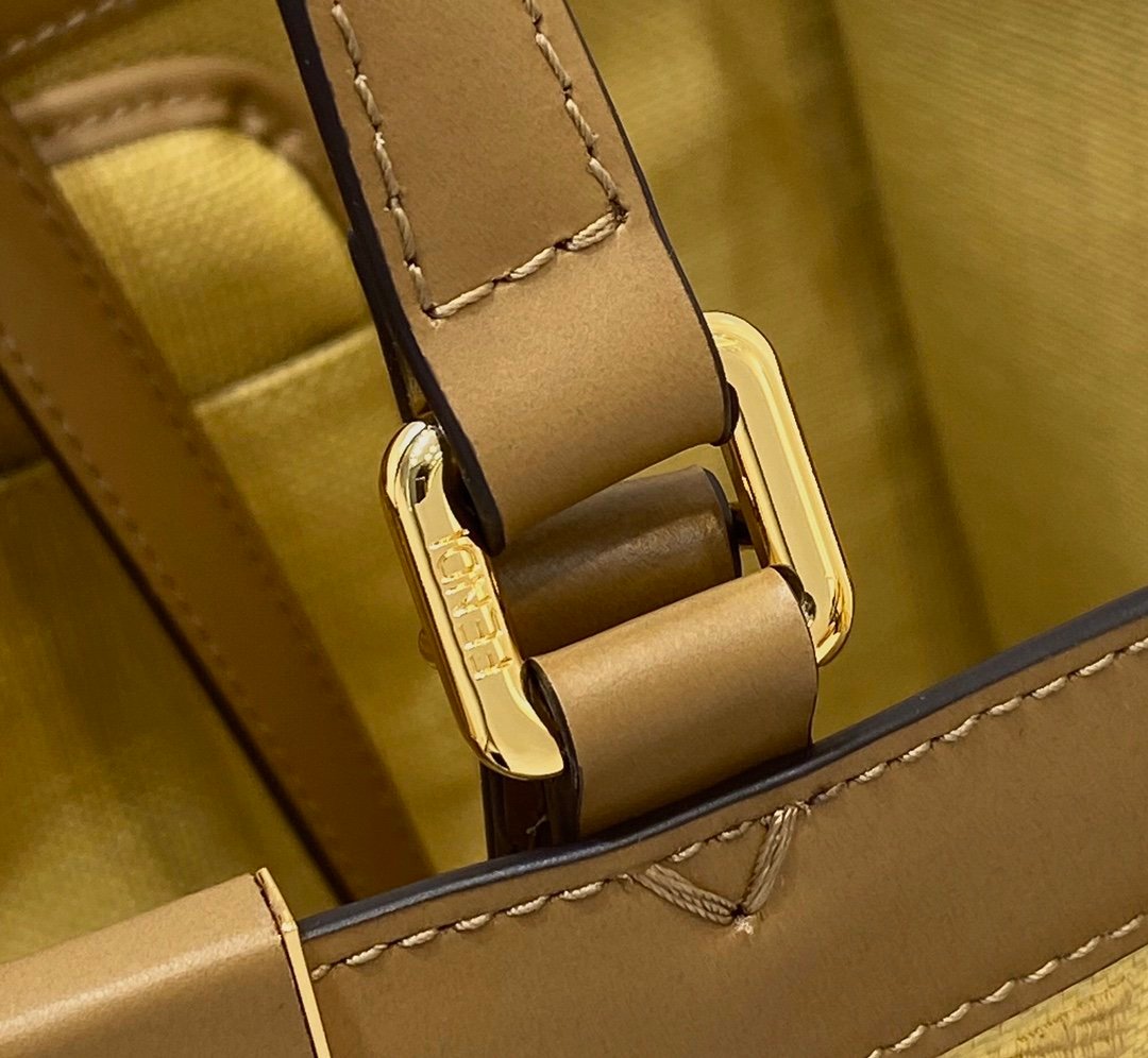 Fendi Logo Shopper Tote Bag Brown