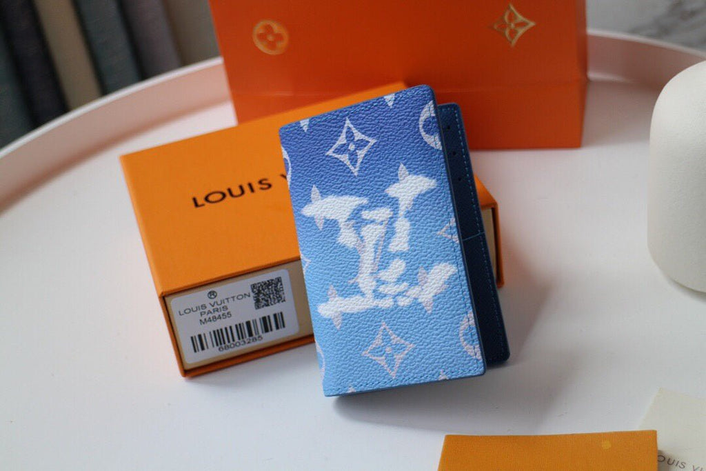 Louis Vuitton Monogram Wallet 8cm Blue