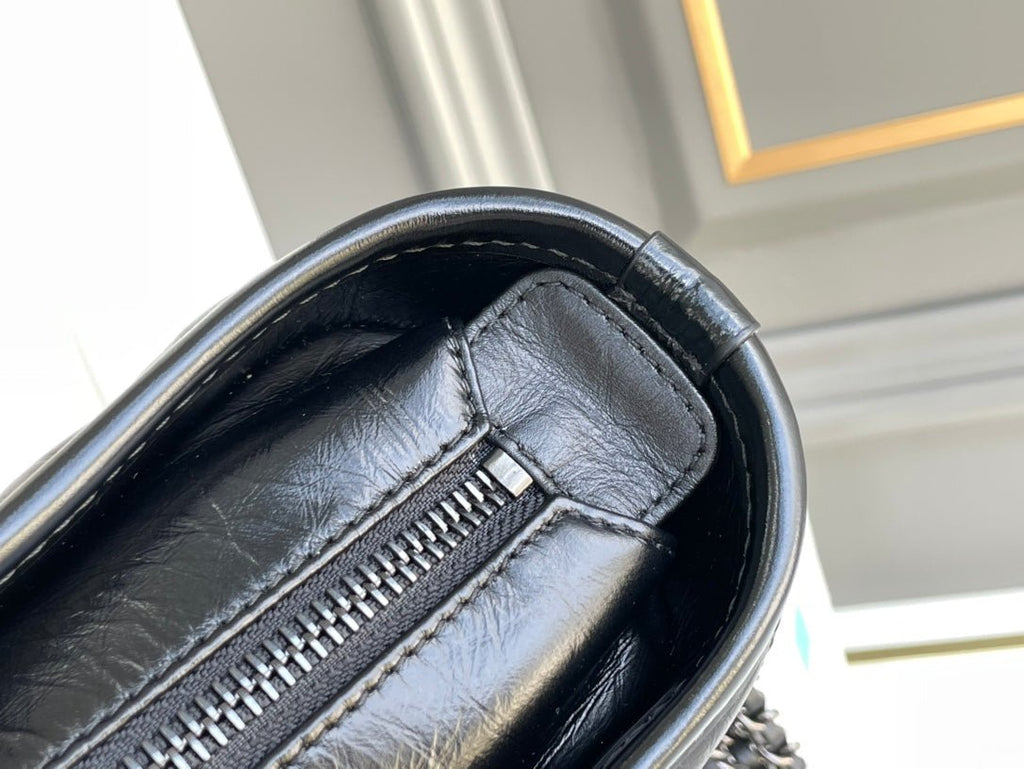 Chanel CO-CO Gabrielle Hobobag 20cm Black