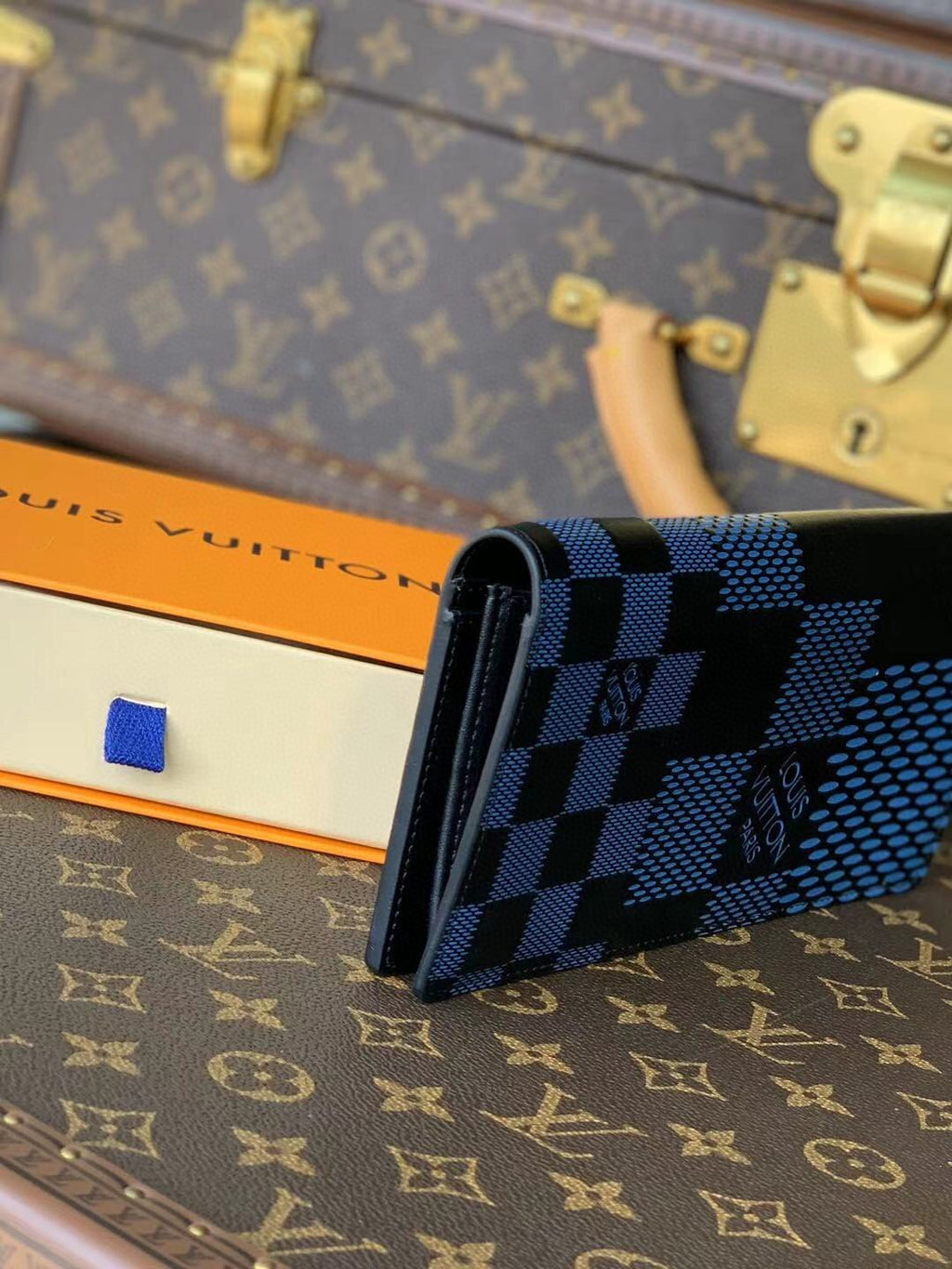 Louis Vuitton Damier Wallet 10cm Blue