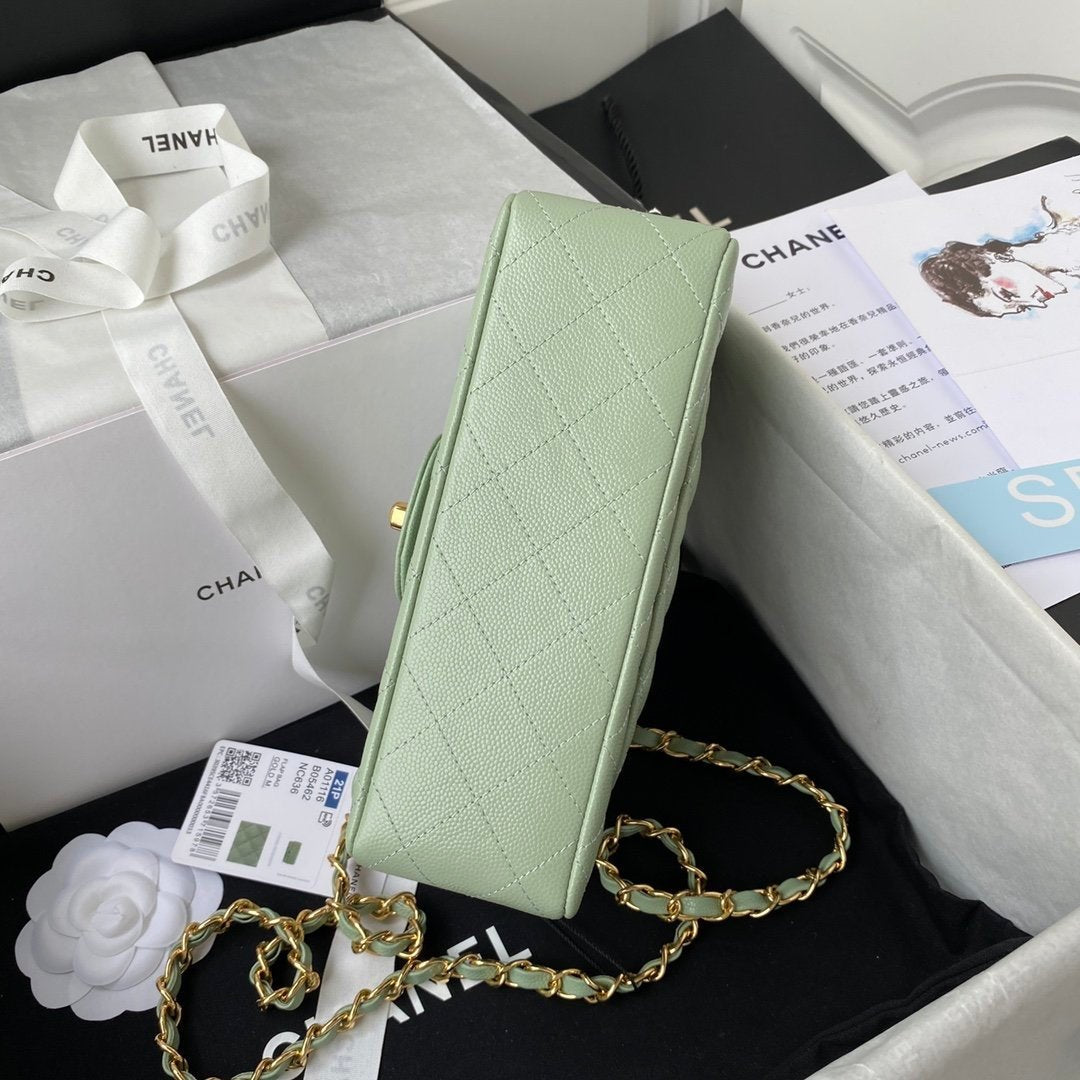 Chanel Mini Classic Flapbag 20cm