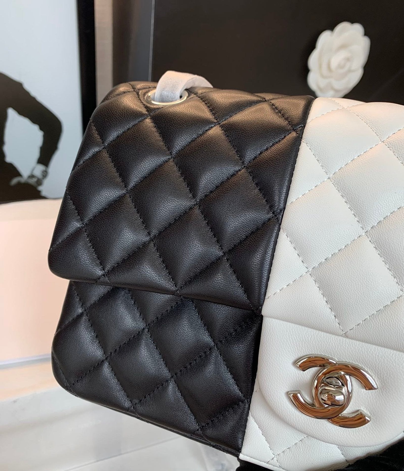 Chanel Mini Flap Bag 25cm Black