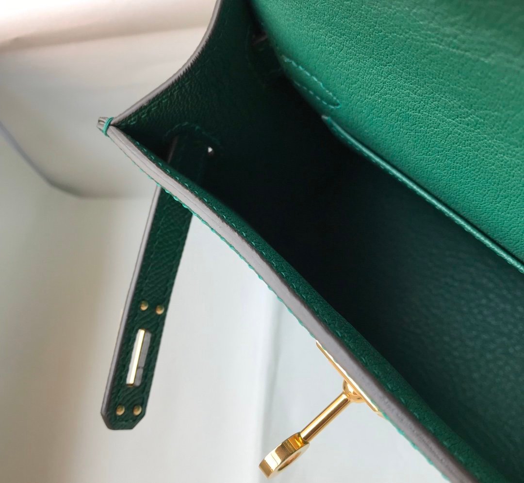 Hermes Kelly 19 Green With Gold Toned Hardware Bag For Women, Women’s Handbags, Shoulder Bags 7.5in/19cm