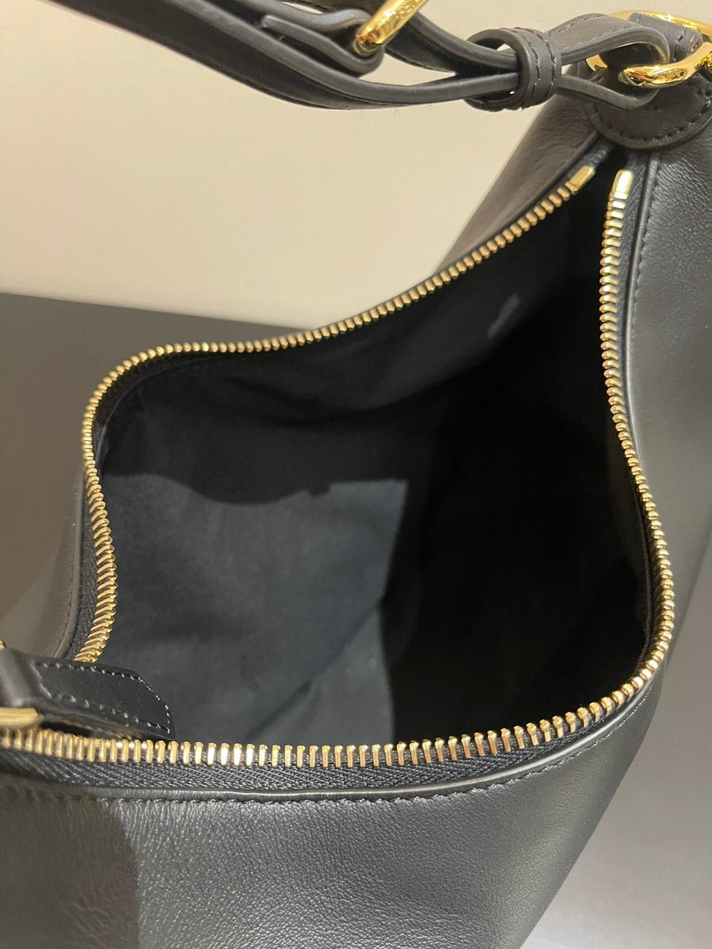 Fendi Fendigraphy Small 29cm Black