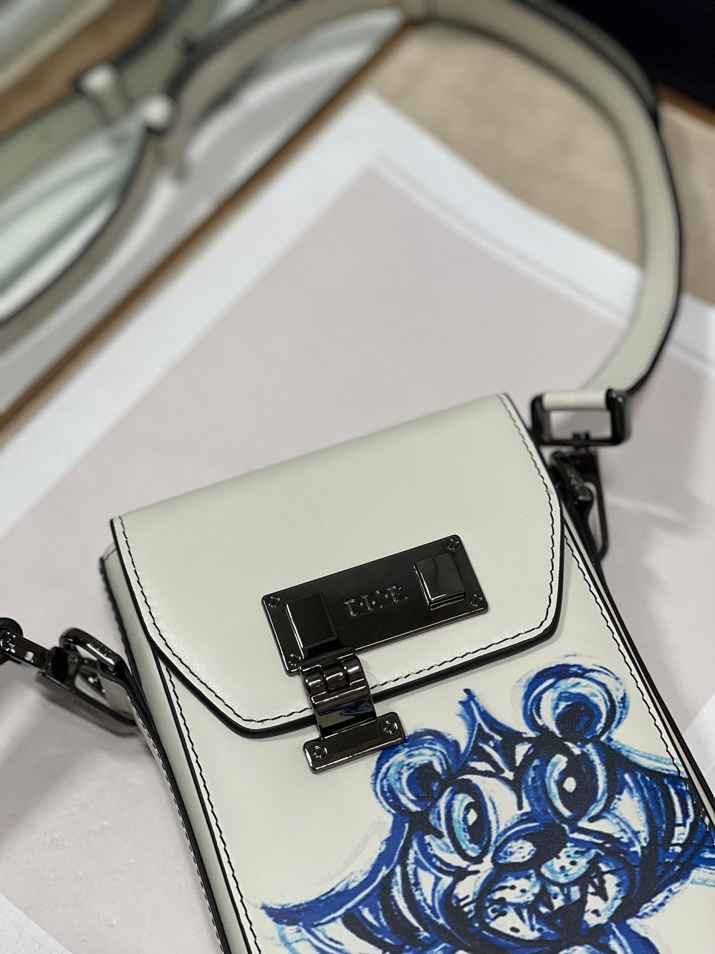 Christian Dior D-Bubble Bucket Bag 19cm White